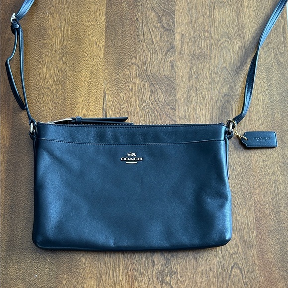 Coach Handbags - Coach Black Leather Shoulder Bag